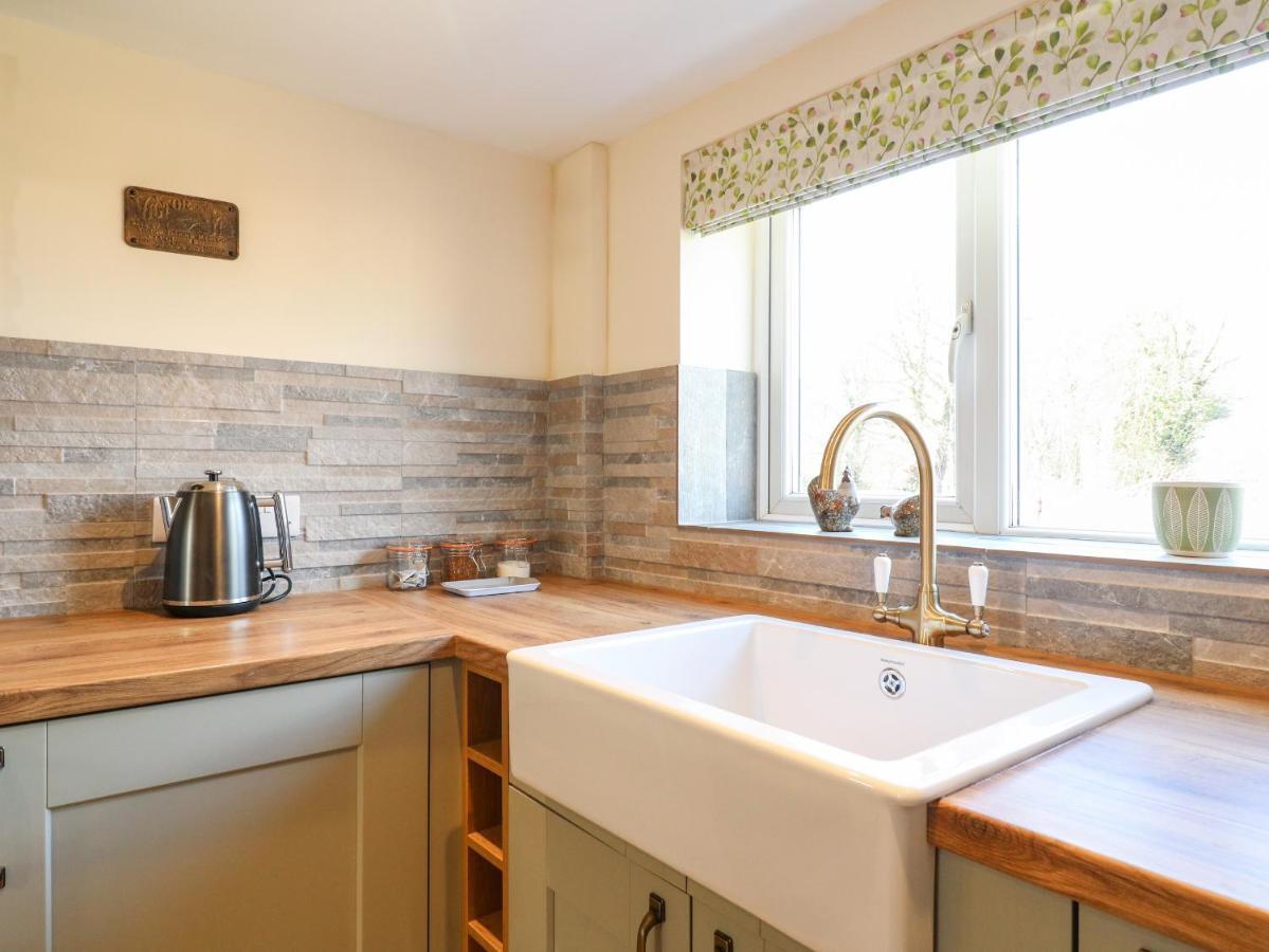 Tolldish Cottage Stafford Exterior foto